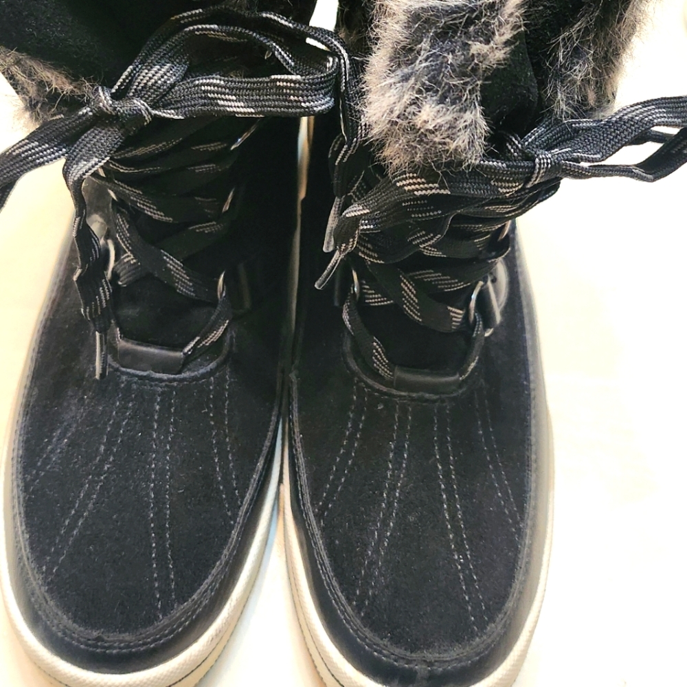 Winter weather snow boots